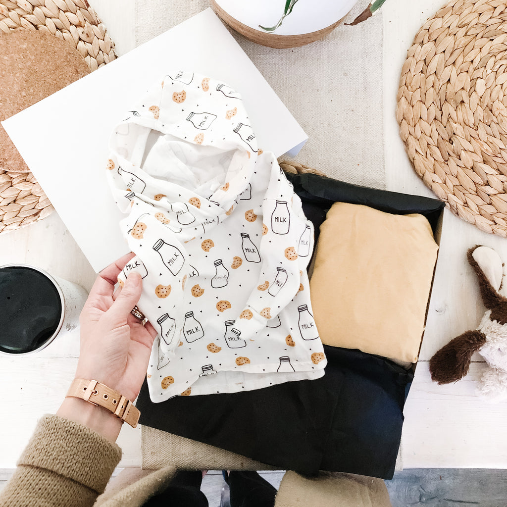 Milk & Cookie Print Hoodie - KEWE Clothing 