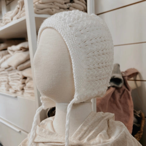 Bonnet bébé tricoté à la main Taille 0-6M