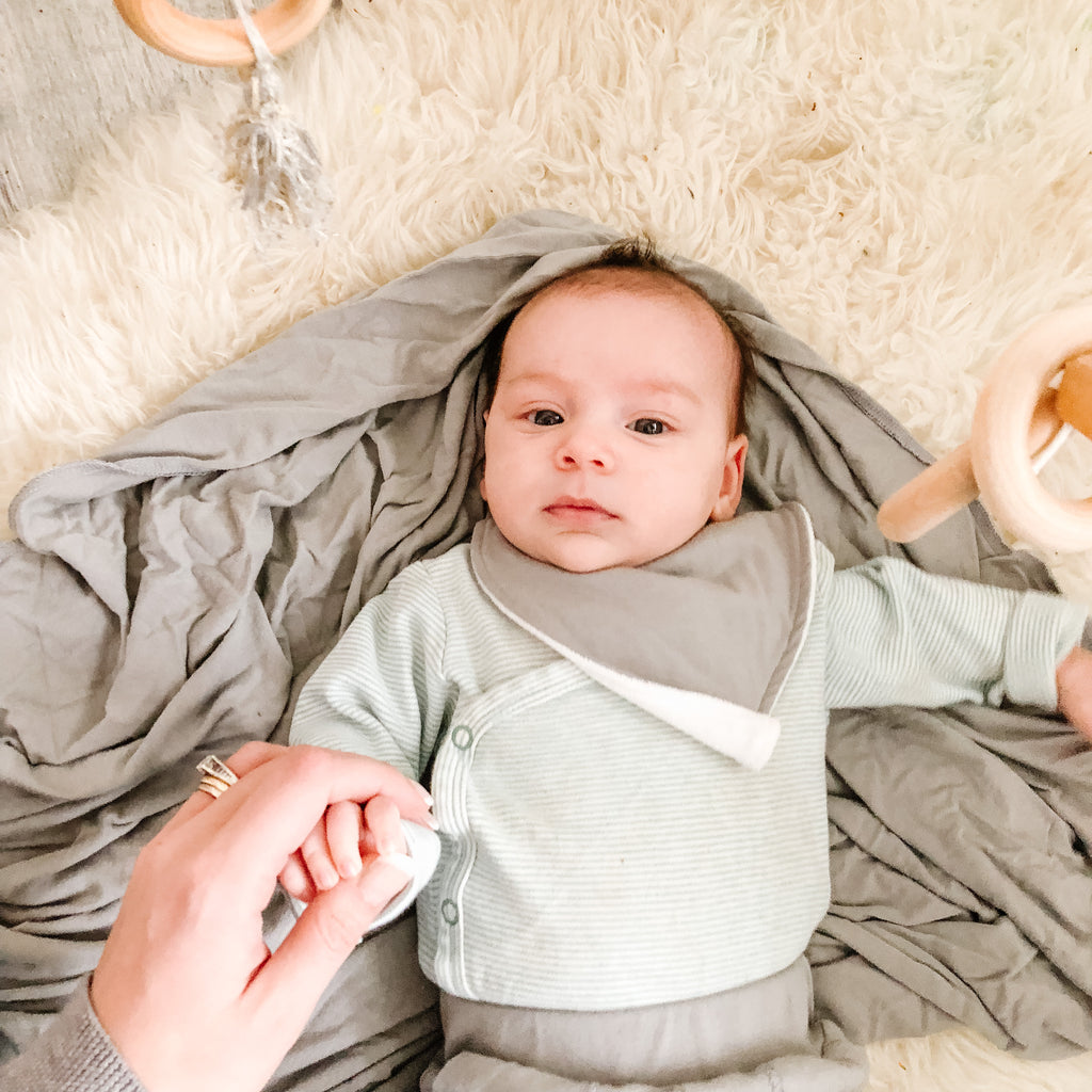 Mystery Bundle - 3 Mini Bibs (NB-6M) - KEWE Clothing 