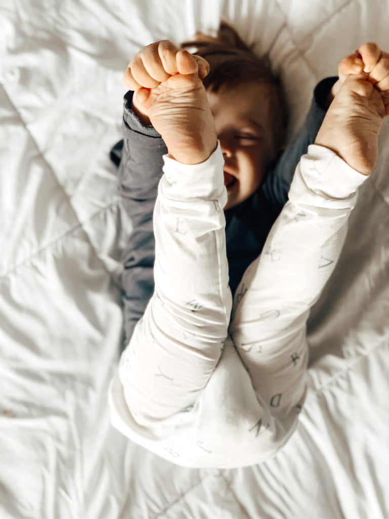 Scattered Print Leggings 2.0 - KEWE Clothing 