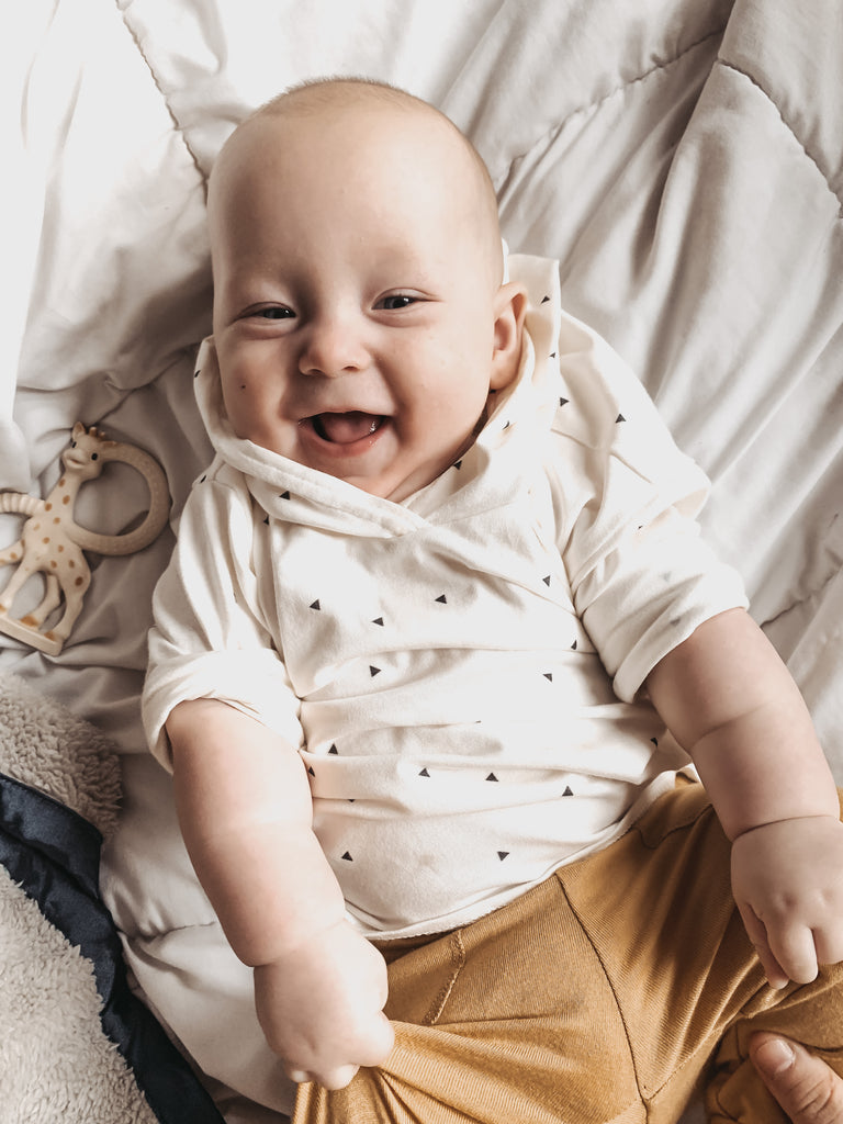 Cookie Crumb Print Hoodie - KEWE Clothing 